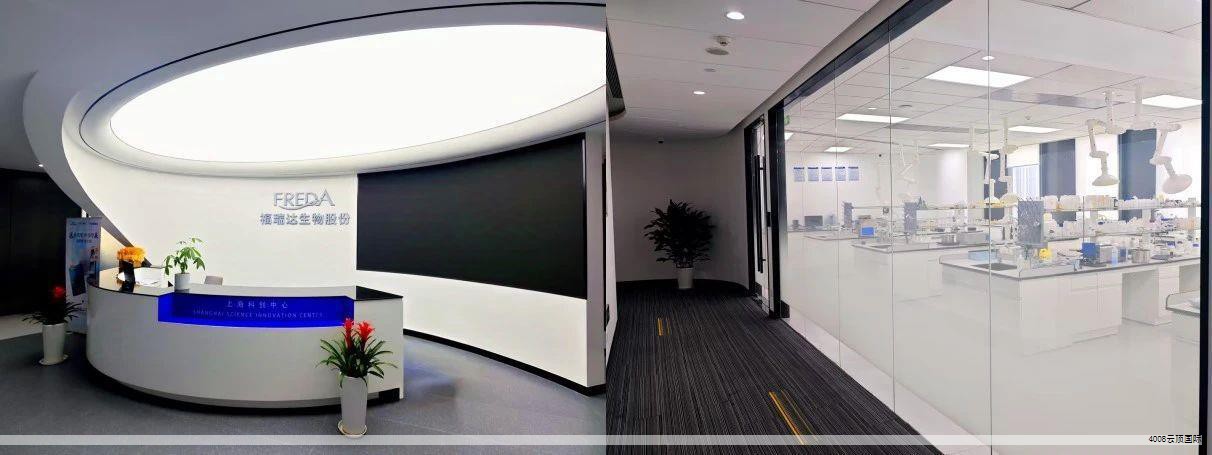 敦煌莫高窟的壁画历经多年洗礼,成为世界上规模宏大、保存最完整的佛教石窟艺术群之一。走进这座艺术宝库,栩栩如生的彩绘塑像与“飞扬的衣袂、壁面随风”般的画面,展现出古朴典雅与华美厚重的文化气质,色彩如流沙般交错流转,构成一个绚丽却超然的艺术世界。这一切都离不开传统石色的运用与巧妙的色彩配置。矿物颜料制作的繁复工序赋予壁画持久的色彩魅力,石窟彩绘技艺的精细及配色的巧妙,使壁画呈现出千变万化的艺术魅力,凝结着匠人们的心血与智慧。 敦煌莫高窟的壁画历经多年洗礼,成为世界上规模宏大、保存最完整的佛教石窟艺术群之一。走进这座艺术宝库,栩栩如生的彩绘塑像与“飞扬的衣袂、壁面随风”般的画面,展现出古朴典雅与华美厚重的文化气质,色彩如流沙般交错流转,构成一个绚丽却超然的艺术世界。这一切都离不开传统石色的运用与巧妙的色彩配置。矿物颜料制作的繁复工序赋予壁画持久的色彩魅力,石窟彩绘技艺的精细及配色的巧妙,使壁画呈现出千变万化的艺术魅力,凝结着匠人们的心血与智慧。