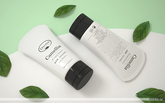 央视网报道显示，东海县多处农田存在非法开采石英石现象，麦苗生长受损，矿石被明码标价销售，地方监管存在被质疑之处。相关部门随即派出专业人员对受损麦田进行现场勘测，涉及曲阳乡、牛山街道、石湖乡等地的七处受损麦田。现场发现矿石堆已清理，装有石英石的白色布袋大多转运至其他地点。