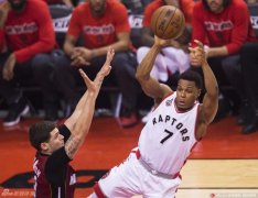 点彩装饰技法在唐代已成熟