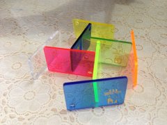 优缺点总结：优势在于装饰板材的设计感与环保