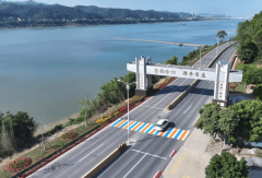 <b>打造‘500米见园’的特色绿园国道”为核心设计</b>