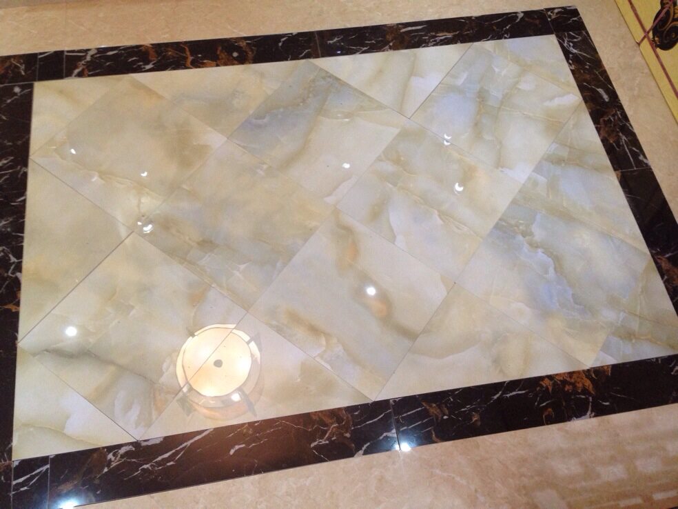 15世纪.com仿古砖是中国高端仿古砖品牌行列里比较活跃的产品