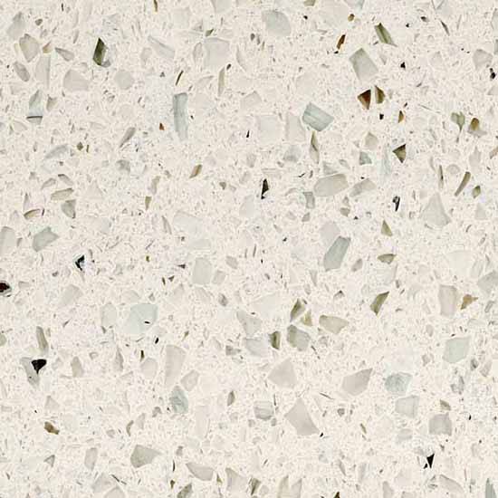 24 小时安保、精细化社区保洁、及时的设施维护