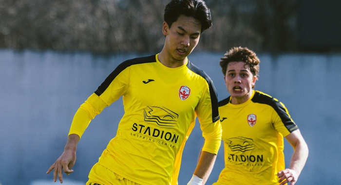 中国球员张家鸣即将获得劳工证 有望提前返回英