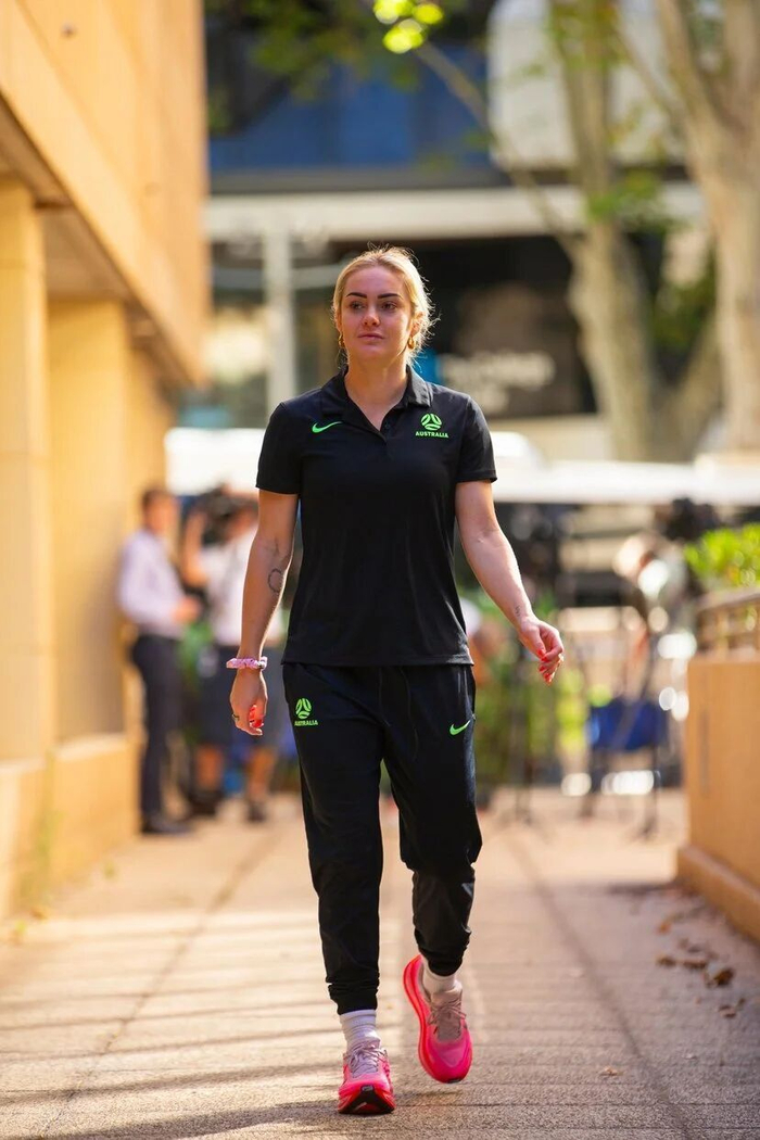 澳大利亚女足半决赛迎战中国女足，米利西奇执