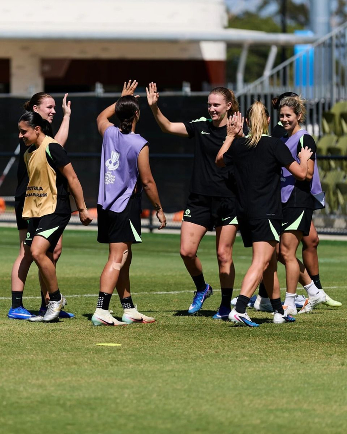 澳大利亚女足半决赛迎战中国女足，米利西奇执